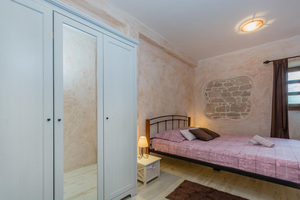 Apartment Velenik D&I Poreč Eksteriør billede