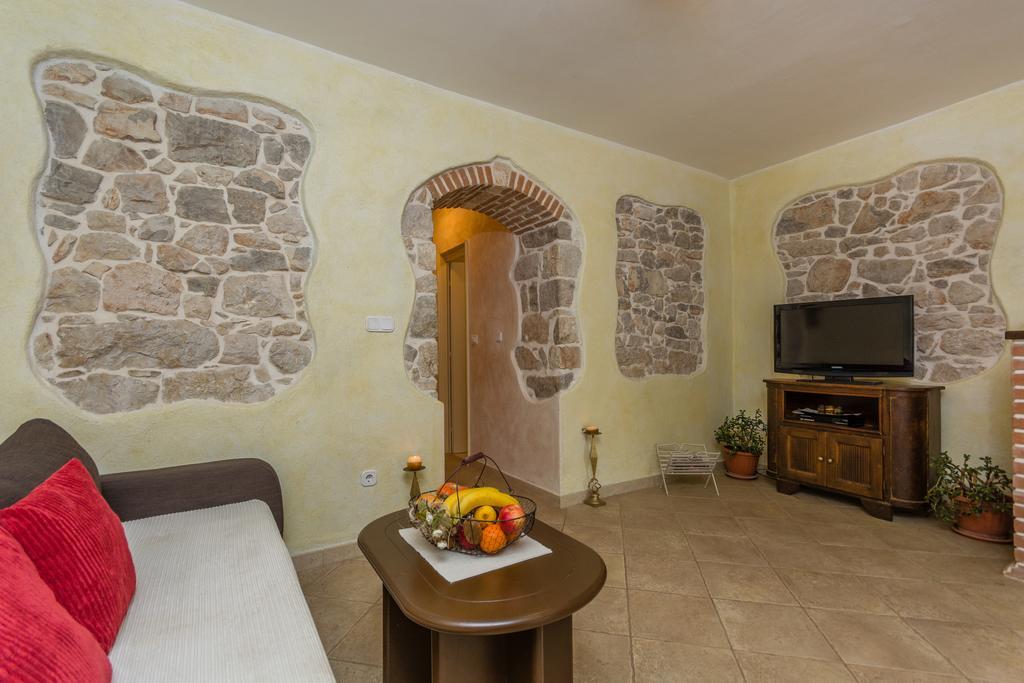 Apartment Velenik D&I Poreč Eksteriør billede